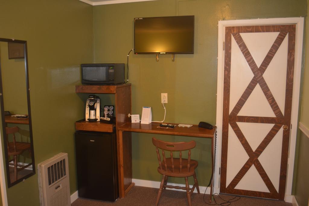 Country Motor Inn Livingston Exterior foto