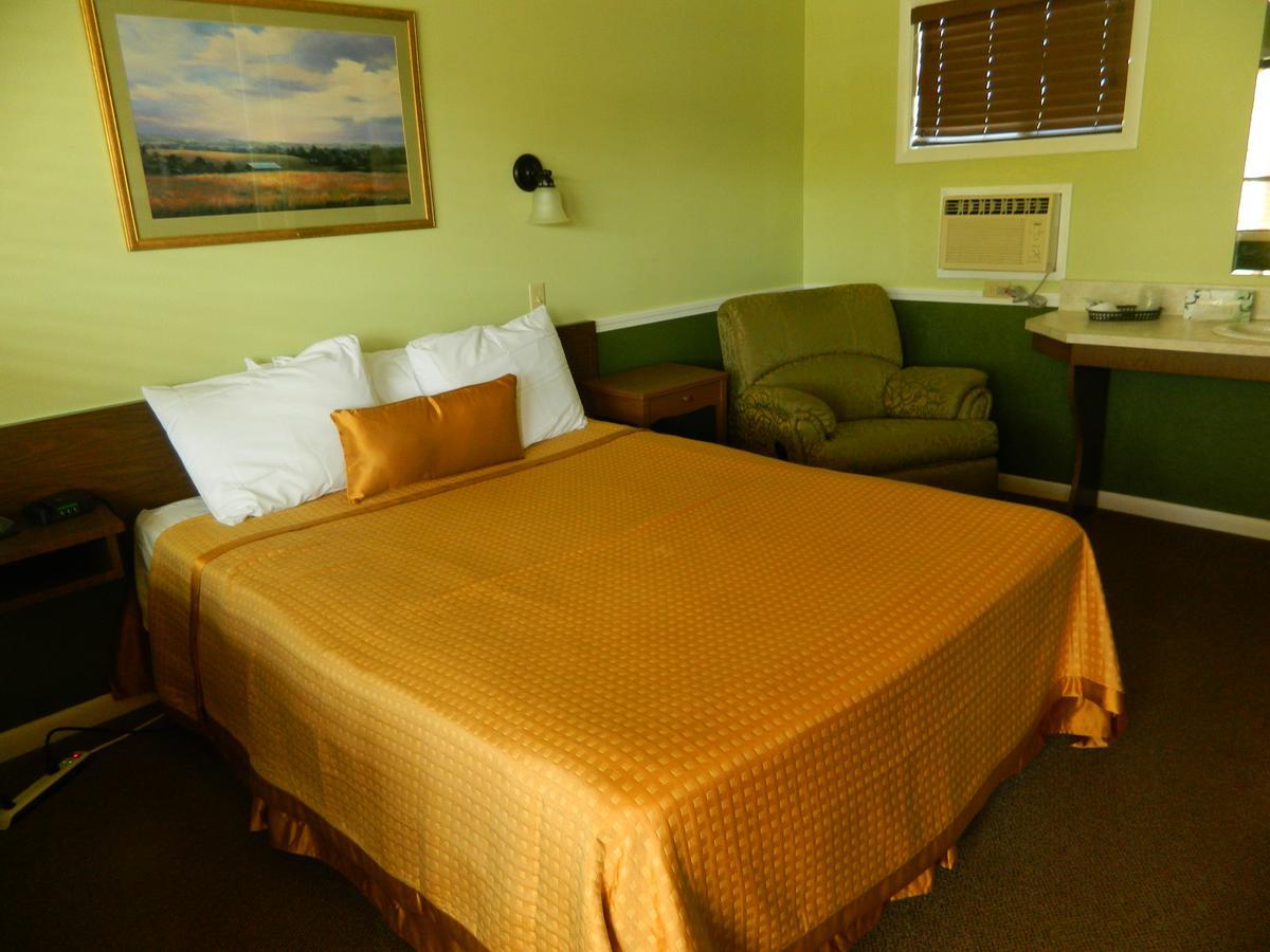 Country Motor Inn Livingston Exterior foto